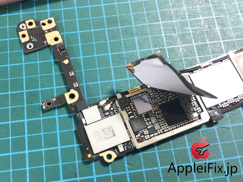 iPhone6S水没修理　新宿AppleiFix修理センター5.JPG