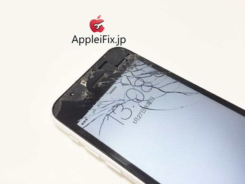 iphone5c 新宿画面修理2.jpg
