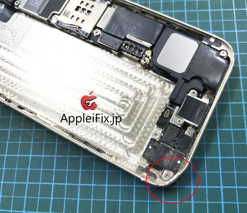 iPhone5S画面交換修理と凹み・歪み緩和作業修理3.jpg