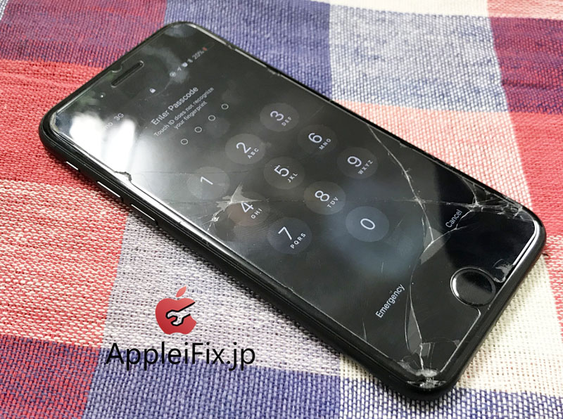 iPhone7修理新宿AppleiFix.JPG