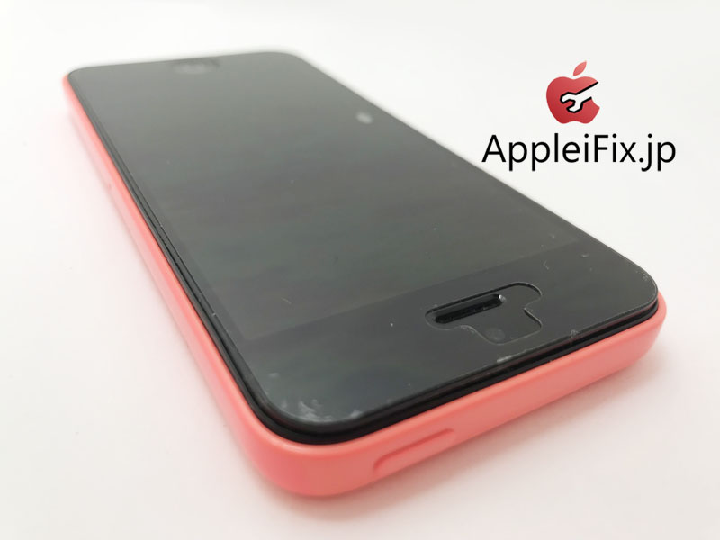 iPhone5C液晶交換修理新宿AppleiFix3.jpg