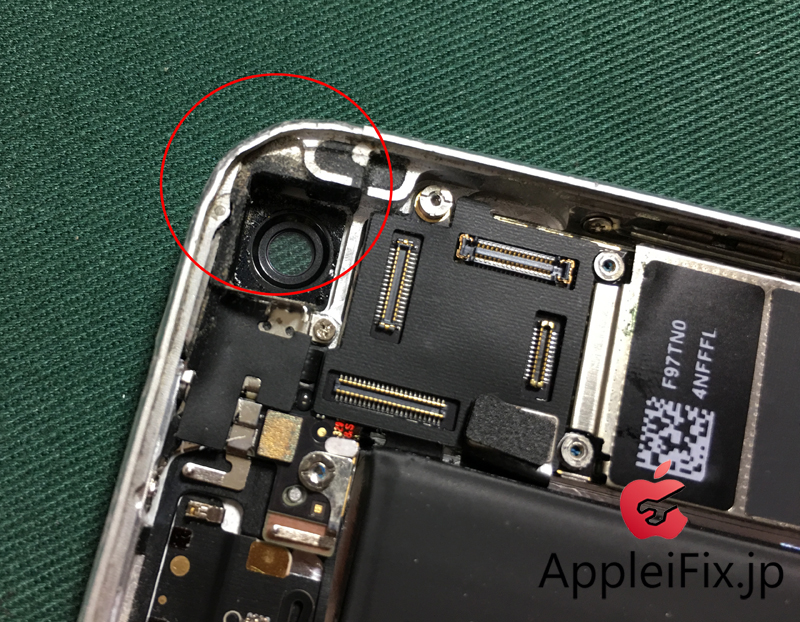 iPhoneSE画面割れ修理と凹み緩和修理4.JPG