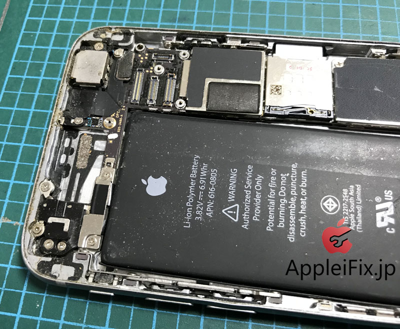 iPhone6 液晶交換修理 内部クリーニング AppleiFix7.jpg