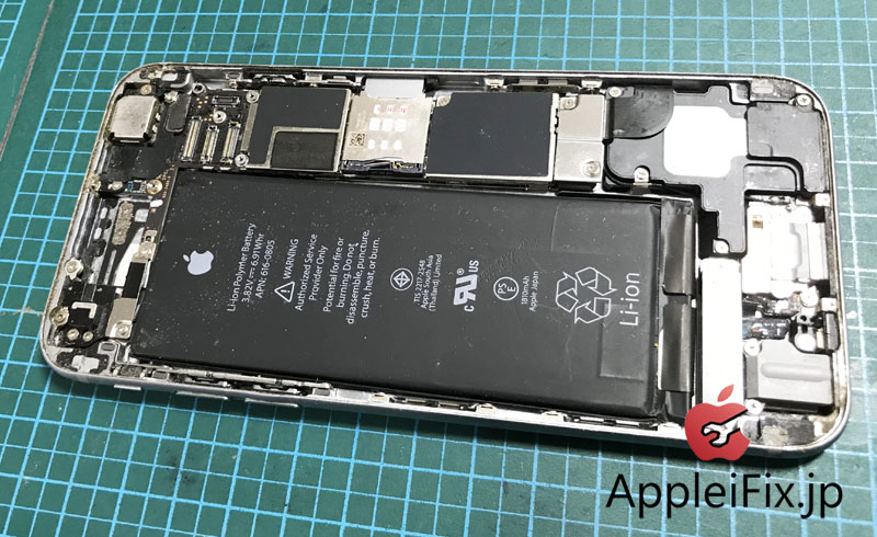 iPhone6　液晶交換修理　内部クリーニング　AppleiFix8.jpg