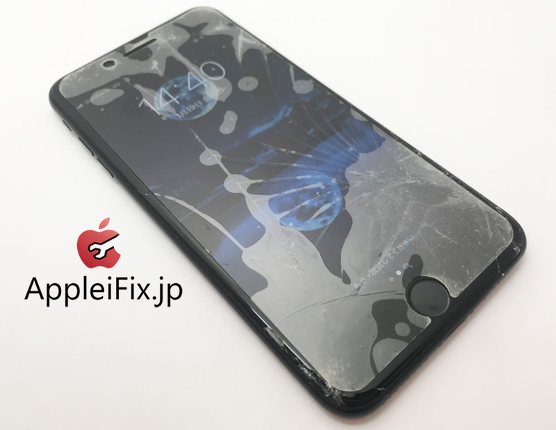 iPhone7Plus画面割れ修理新宿AppleiFix.JPG
