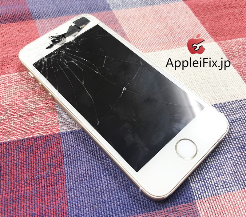 iPhoneSE画面割れ修理とバッテリー交換修理.JPG
