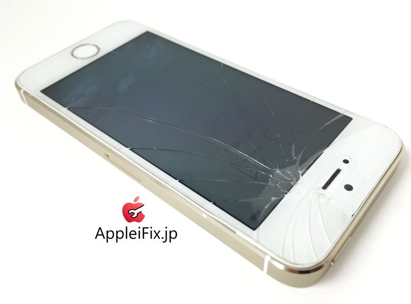 iPhone5s 画面修理07.jpg
