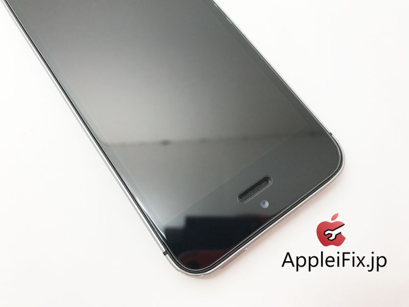 iPhoneSE 画面交換修理と歪み緩和作業修理　5.JPG