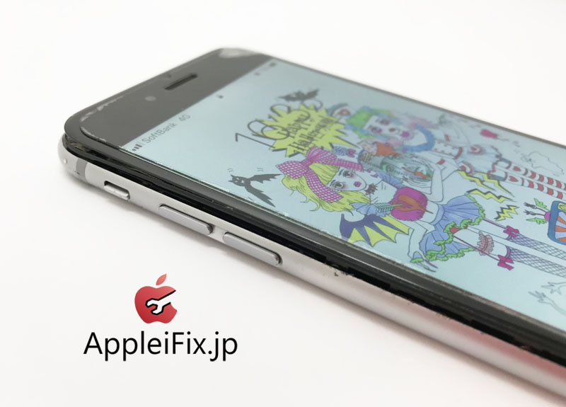 iPhone画面が浮いて来た　新宿AppleiFix.JPG