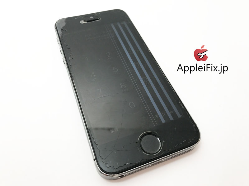 iPhone5S液晶交換修理1.jpg